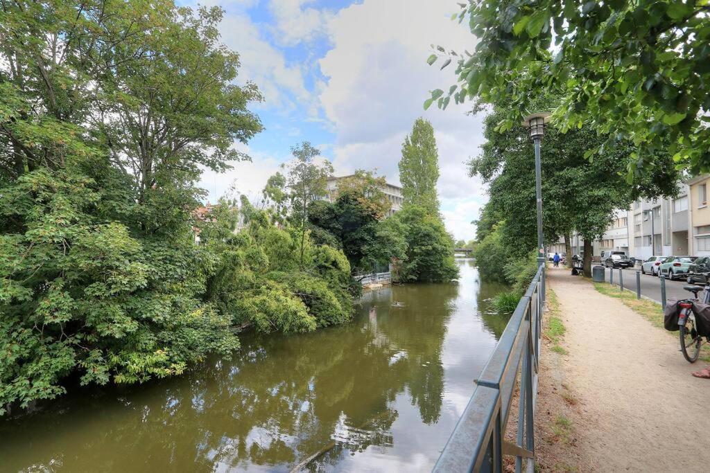 Apartamento Rennes De Coeur - T3 Au Calme En Bord De Vilaine Exterior foto